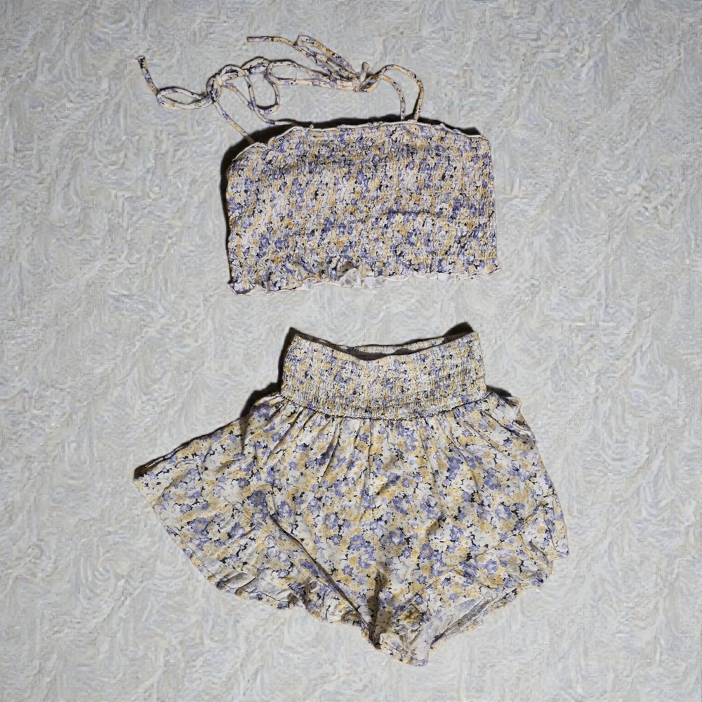 Wild‎ Fable Floral Smocked Tank Top and Shorts Set